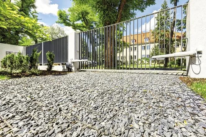 Jak tanio zrobić podjazd - tanie materiały i sprawdzone metody